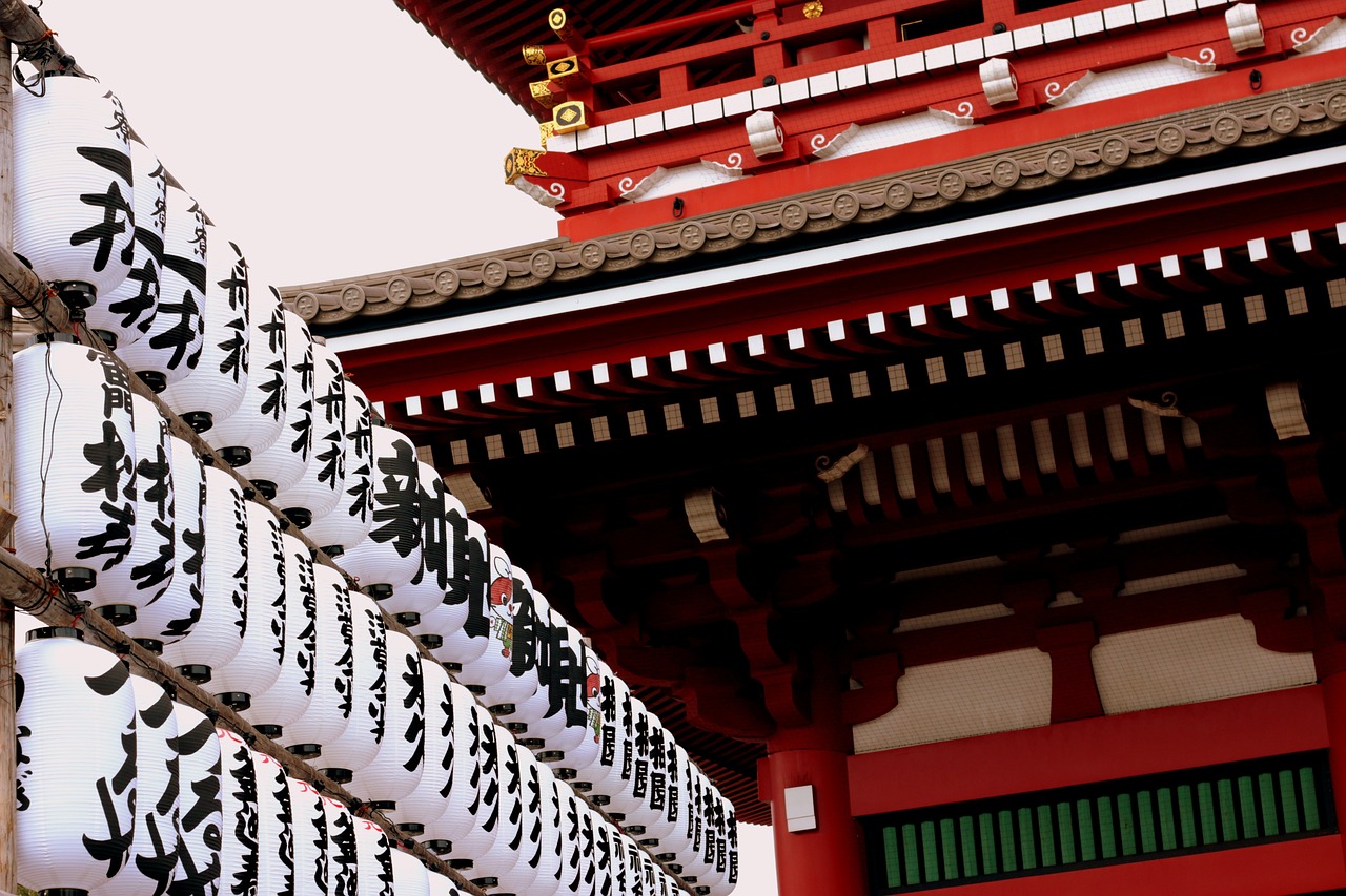 日本首相石破茂不参加靖国神社大祭，尊重历史，不参与宗教仪式